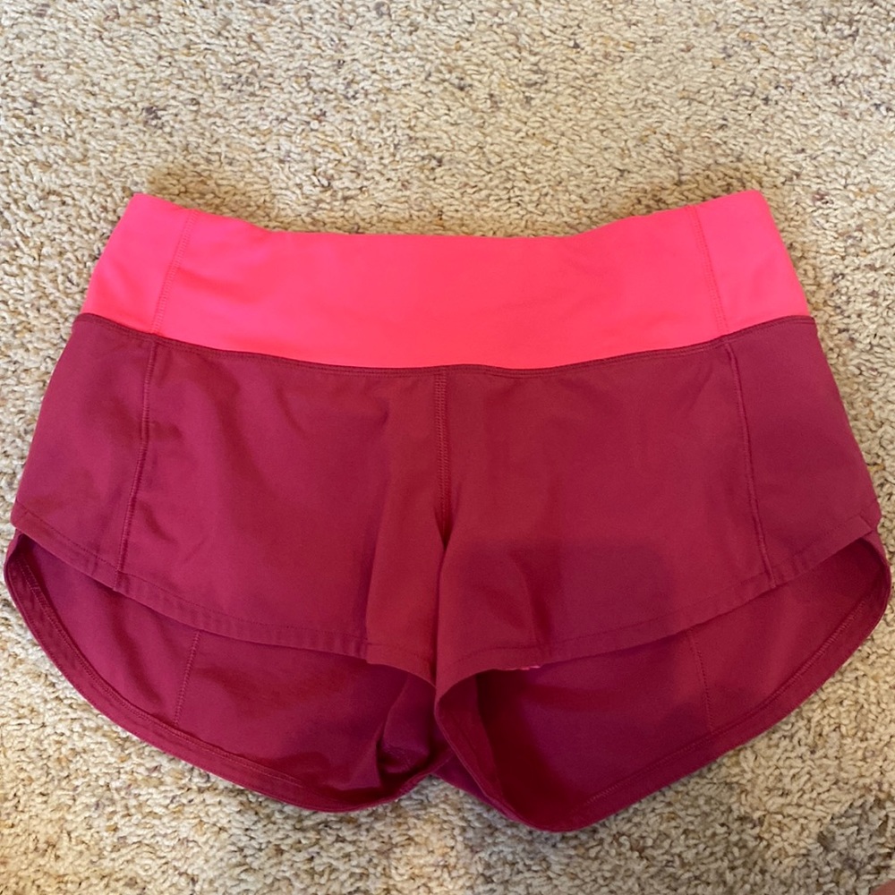 Lululemon shorts 2.5 in. size 2